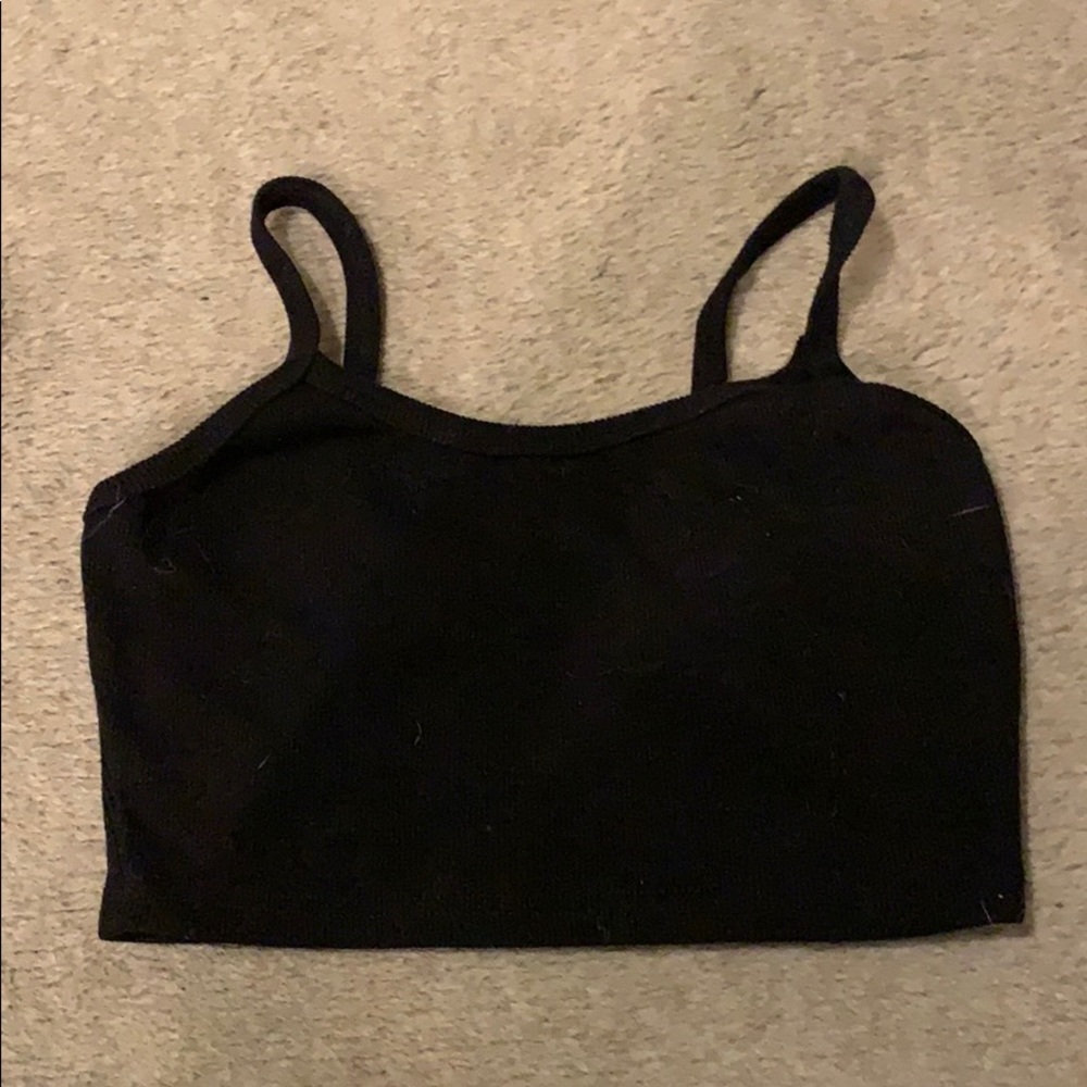 black cropped top